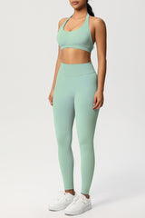Women Seamless Knit Yoga Set: Halter Back Sports Bra + Sculpting Leggings