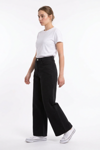 Women's Classic High Waist Straight Leg Jeans