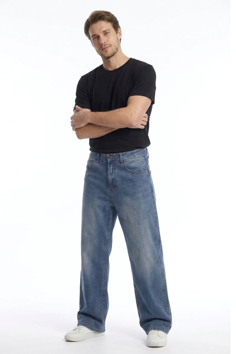 Men's Vintage Washed Relaxed Straight-Leg Jeans