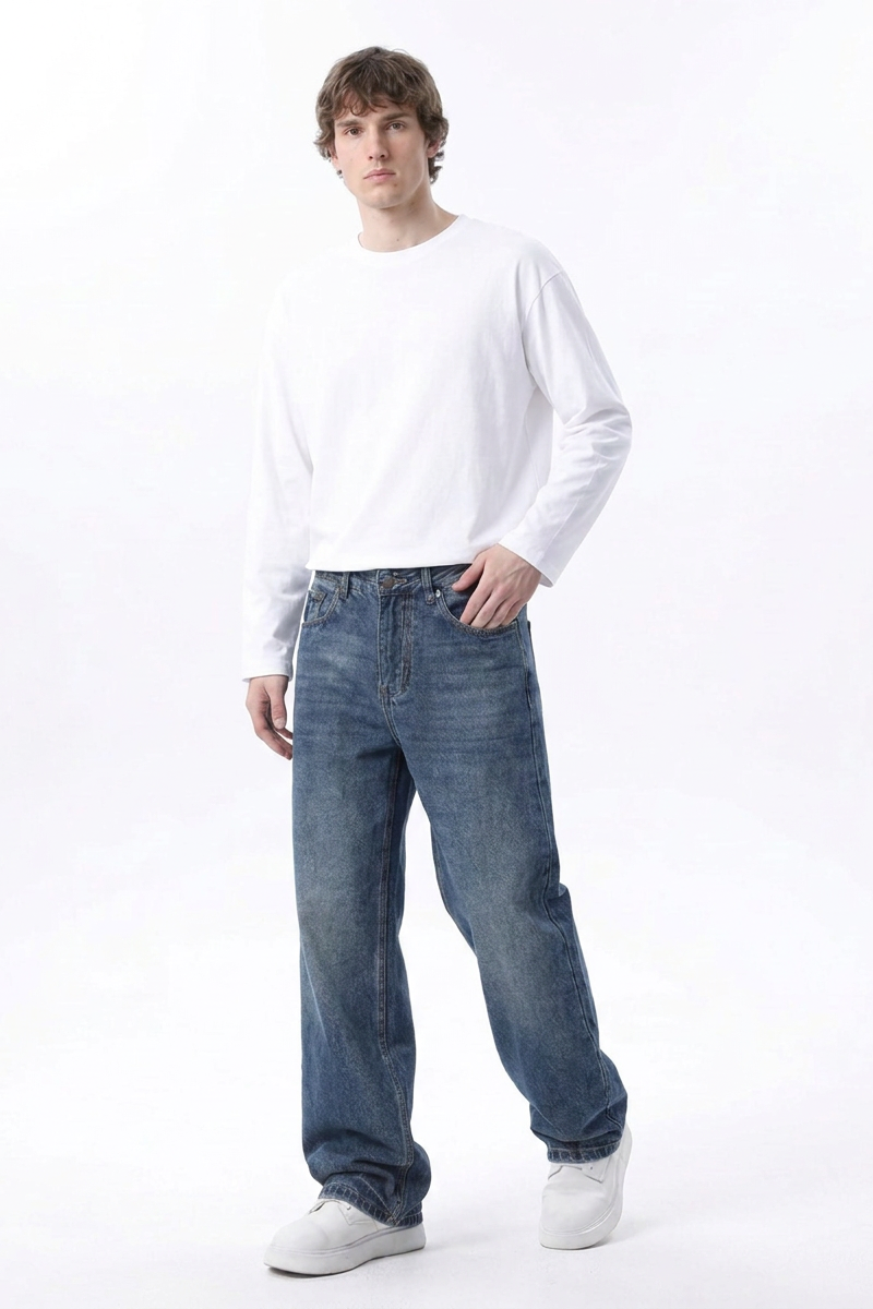 Men's Classic Washed Relaxed Straight Leg Jeans