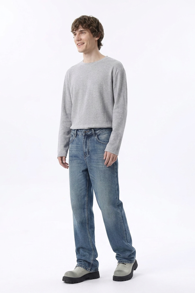Men's Wash Blend Relaxed Straight Leg Jeans