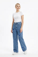 Women's Vintage Wash Butterfly Appliqué Wide-Leg Jeans