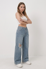 Women's Vintage Wash Wide-Leg Ripped Jeans