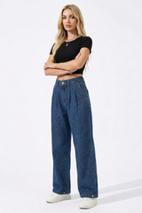 Women's High-Waisted Straight -Leg Jeans