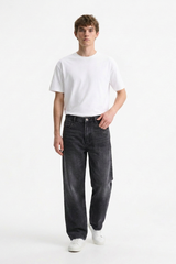 Men's Vintage Wash Relaxed Fit Straight-Leg Jeans